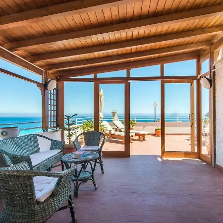 Casa Con Terrazza Sul Mare All'addaura * Palermo