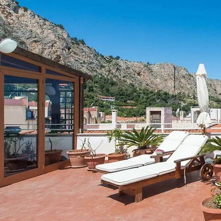 Casa Con Terrazza Sul Mare All'addaura *